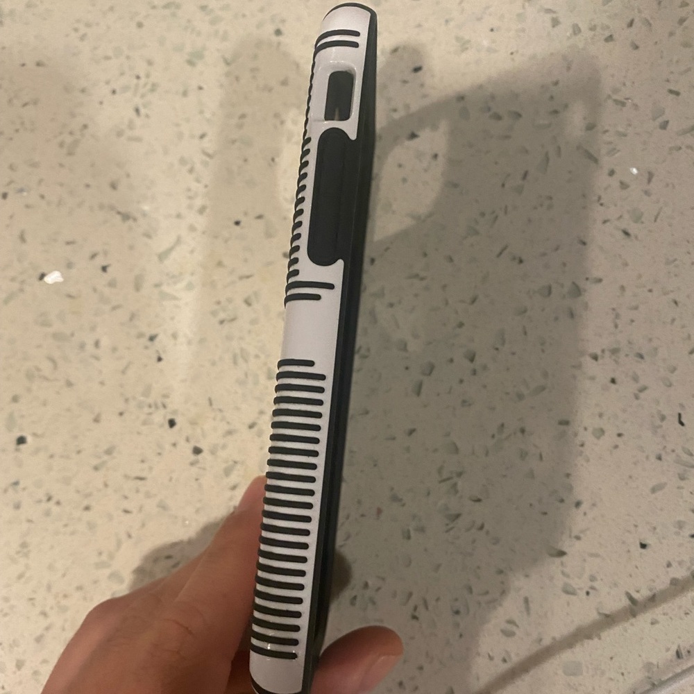 iPhone 11 Pro speck case
